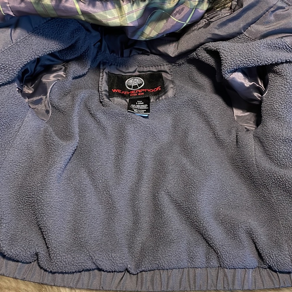 Weatherproof jacket - 12m - Picture 2 of 8